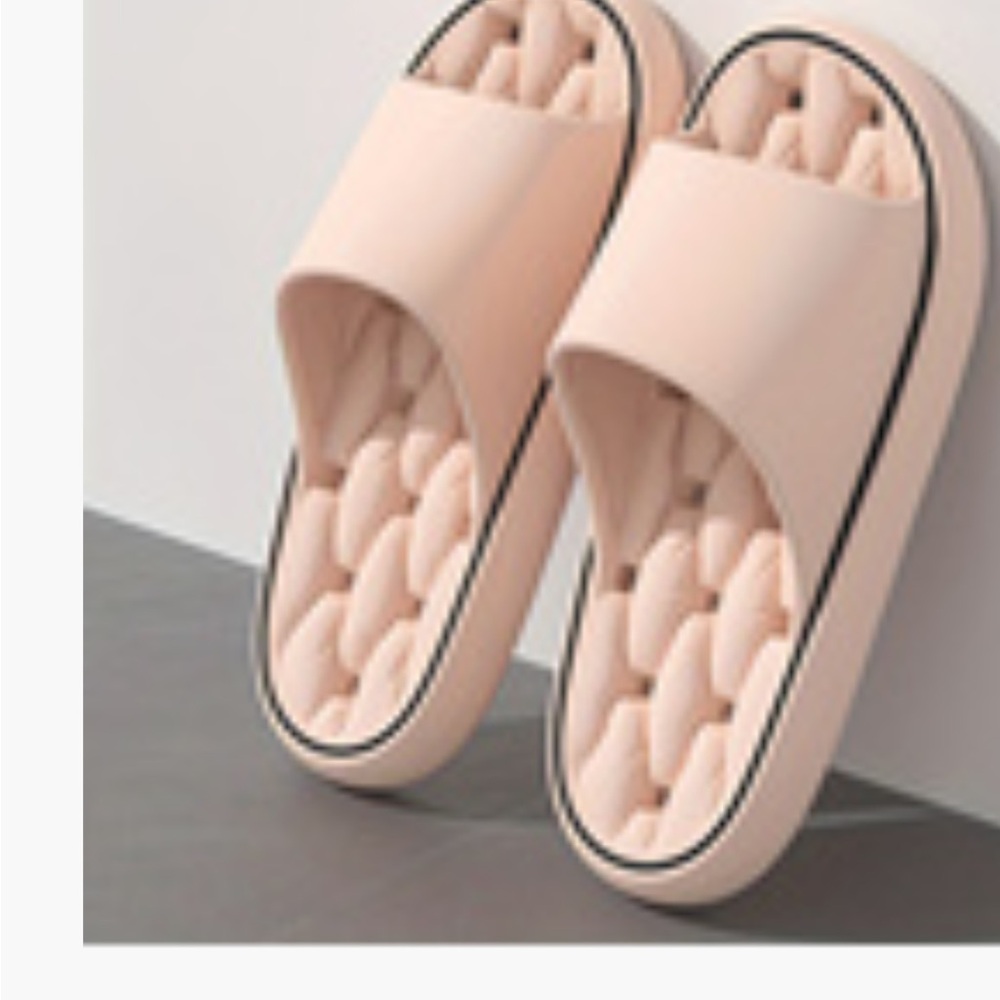 Comfortable Women's Slide Sandals in Pink Cream